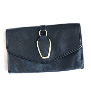 Black Liz Claiborne clutch purse